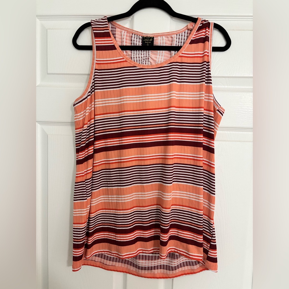 Sleeveless Peach & Burgundy Striped Tank Top - Lightweight Casual